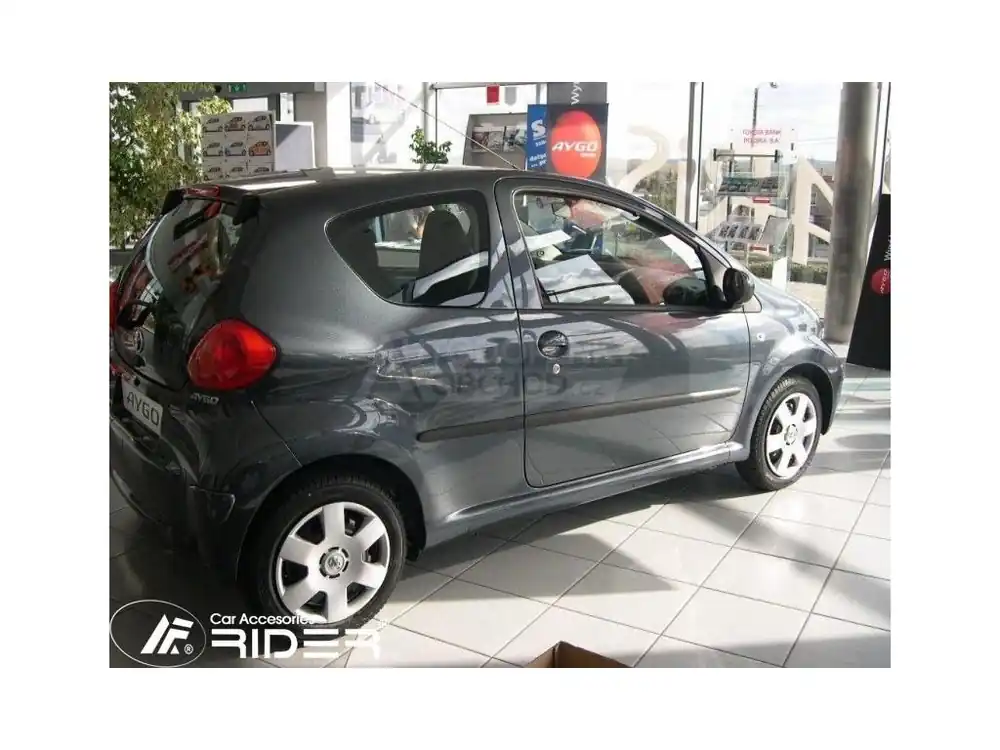 Sezónní Sleva Boční lišty dveří Toyota Aygo - 3 dv. 2005-2014
