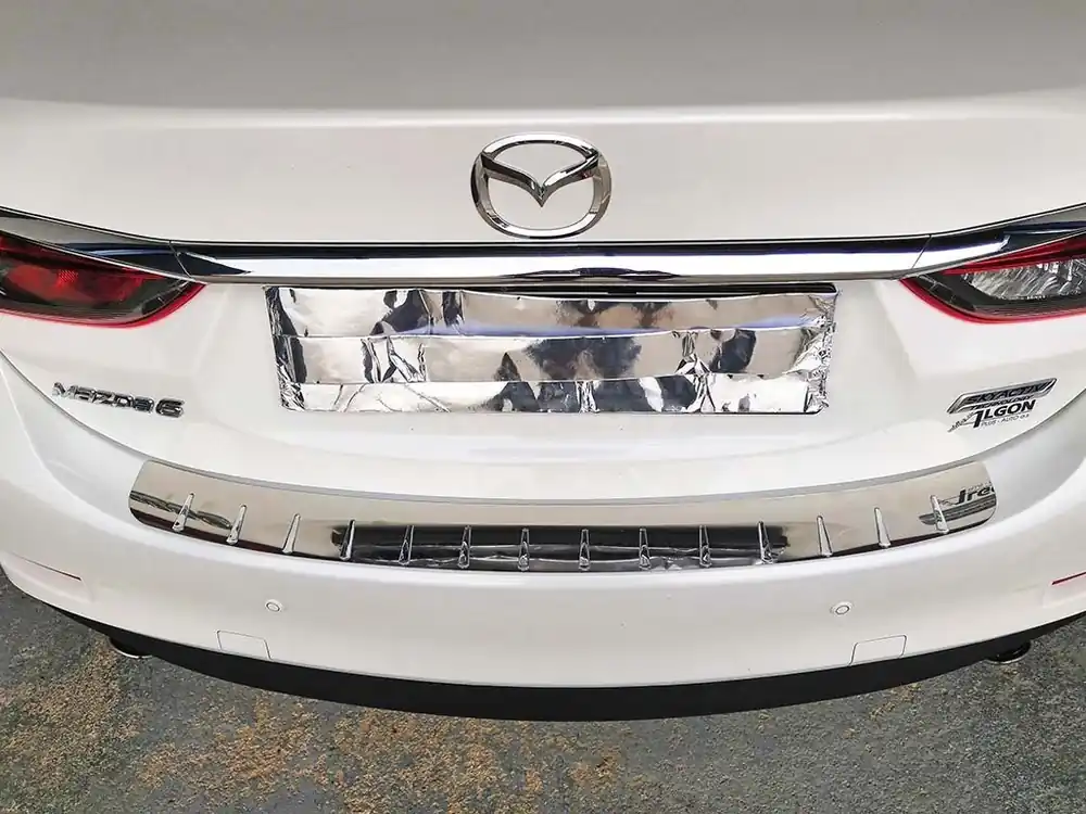 Kryt prahu pátých dveří Mazda 6 2013-2025 Sedan Originální