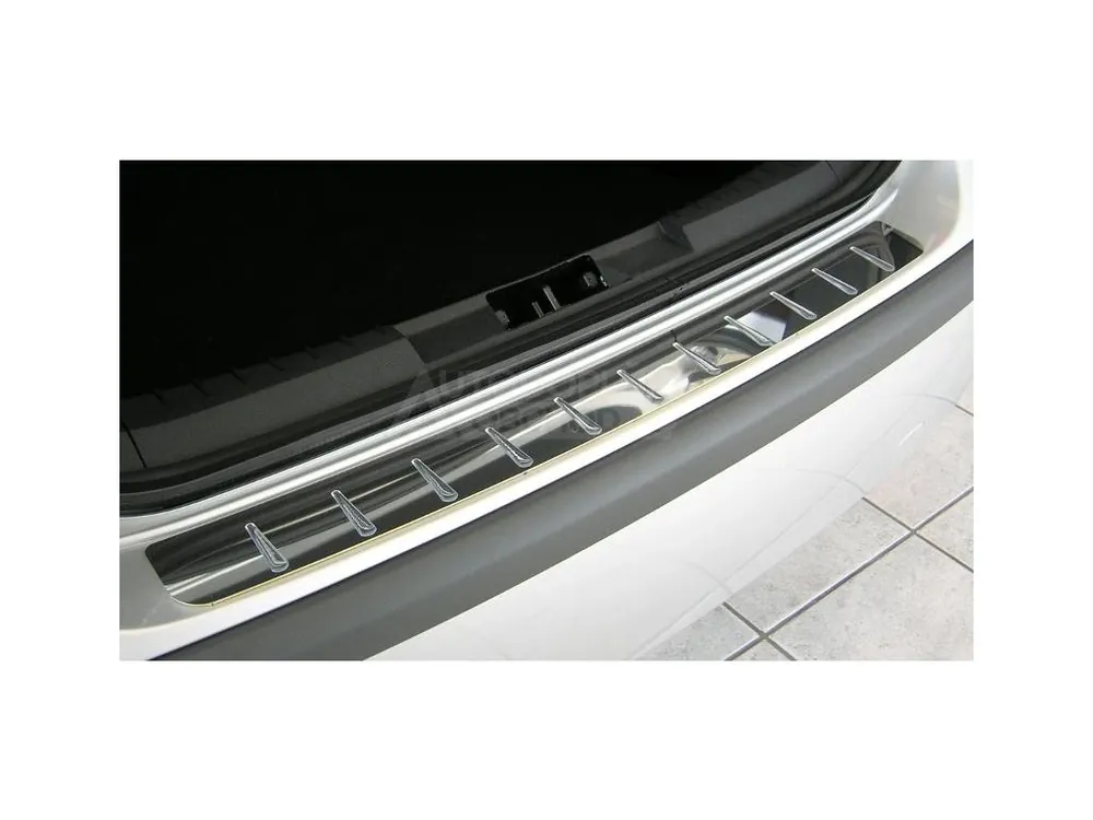Kryt prahu pátých dveří VW Golf V 2004-2008 Hatchback Ověřený