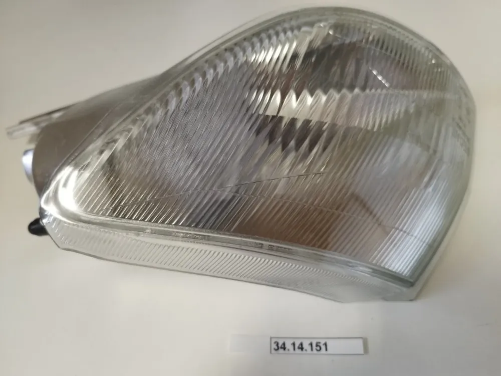 Blikač levý bílý Peugeot 306 Sleva