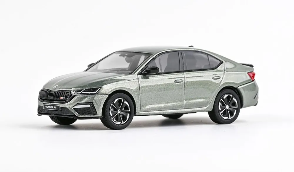 Autentický Škoda Octavia IV RS sedan (2020) - 1 43 - ABREX - zelená agave metalíza